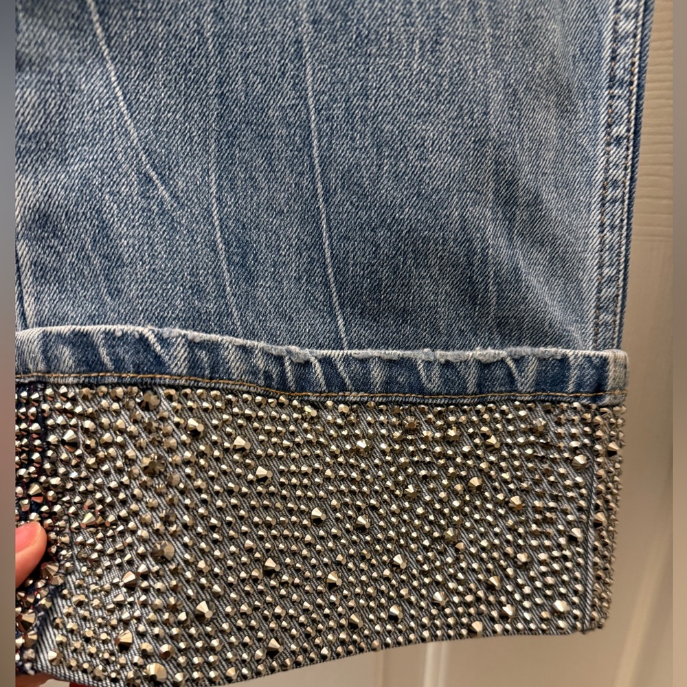 alice + olivia CHIC EMBELLISHED ANKLE JEAN - Picture 8 of 14